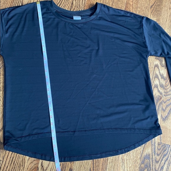CALIA by Carrie Underwood black long sleeve athletic shirt, size L. Excellent co - Picture 12 of 12